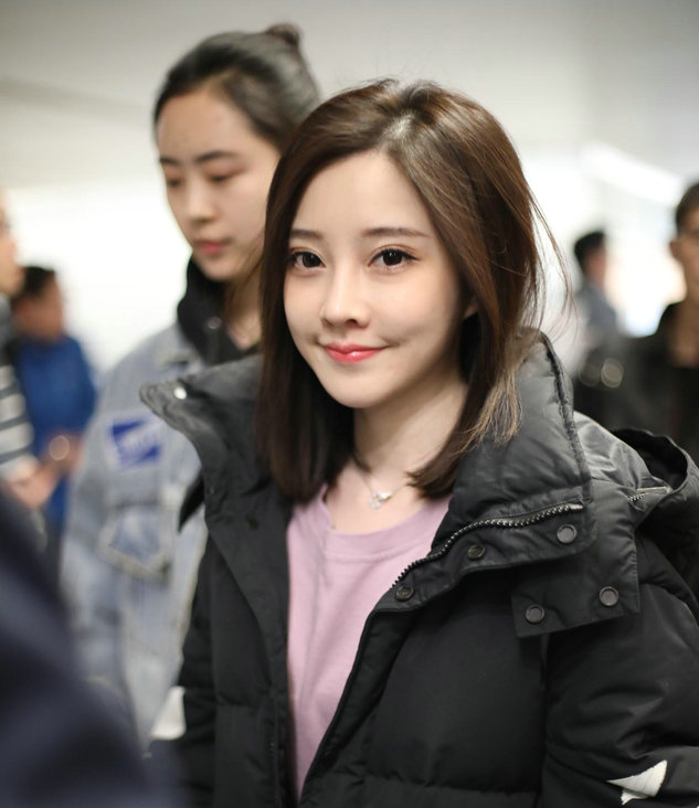 冯提莫斗鱼一姐霸屏,冯提莫御姐脸