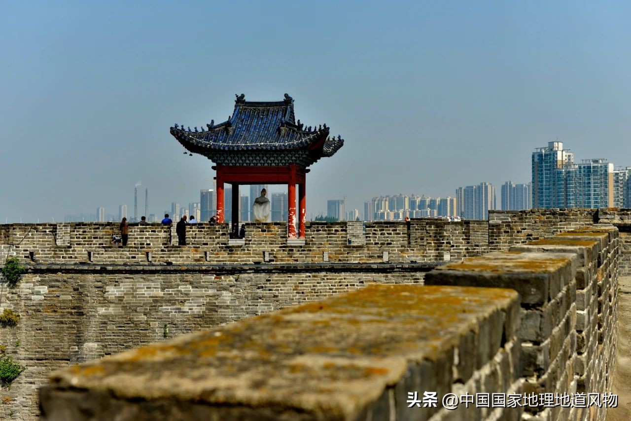 金庸小说里的襄阳在哪里,金庸笔下的襄阳城是哪里