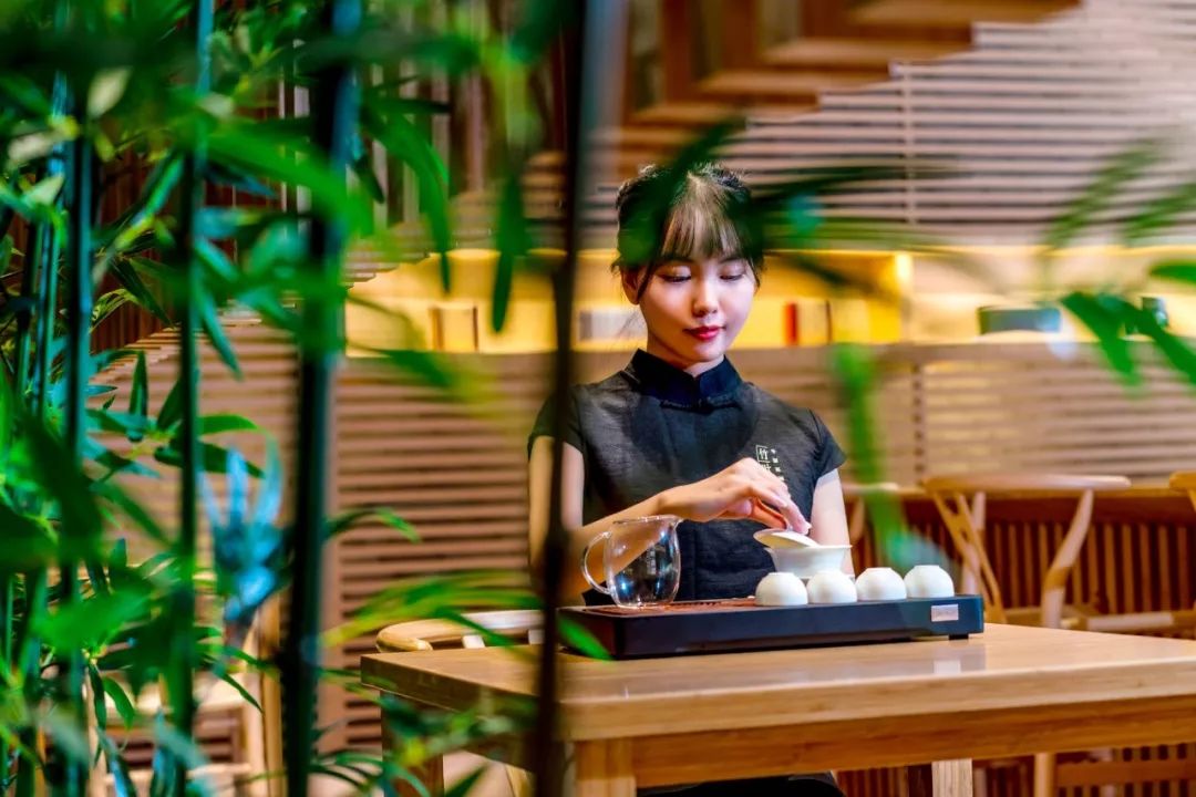 竹叶青的营销策略,竹叶青的门店布置与运营