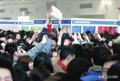 河南学校招聘工资1000,河南一高中招聘薪资1000以下