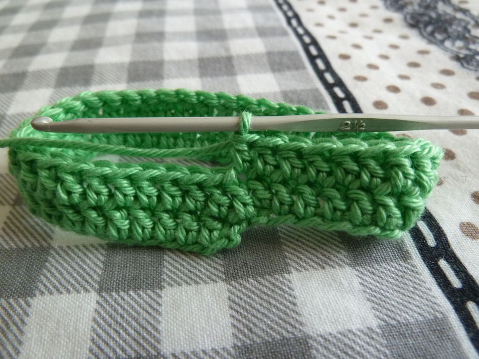 钩织护指套教程,半指分指手套钩织教程