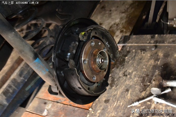 斯柯达昕锐后轮鼓刹能换碟刹吗,斯柯达晶锐鼓刹后刹车片怎么更换