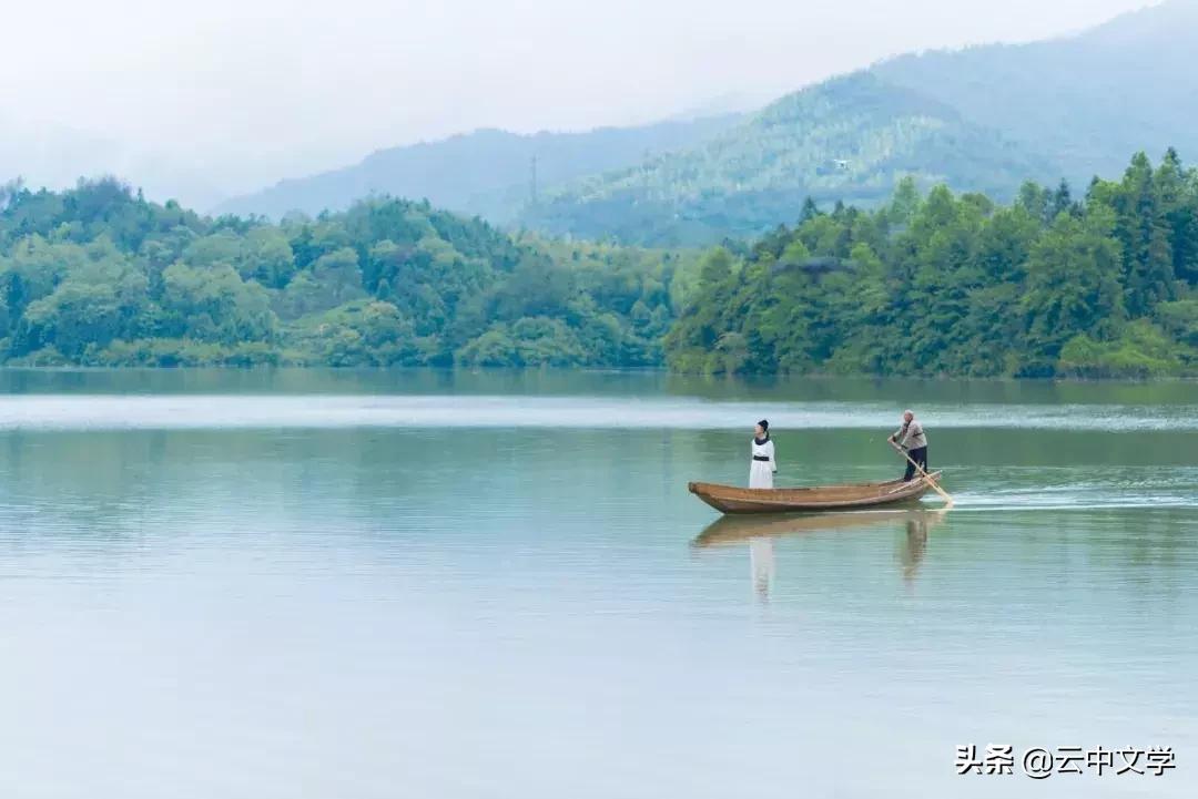 255个夸人的成语背完夸人不重样,夸人厉害的四字成语顺口溜