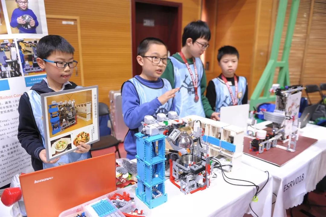 蔡国庆获奖发言,蔡国庆儿子获机器人大赛冠军视频