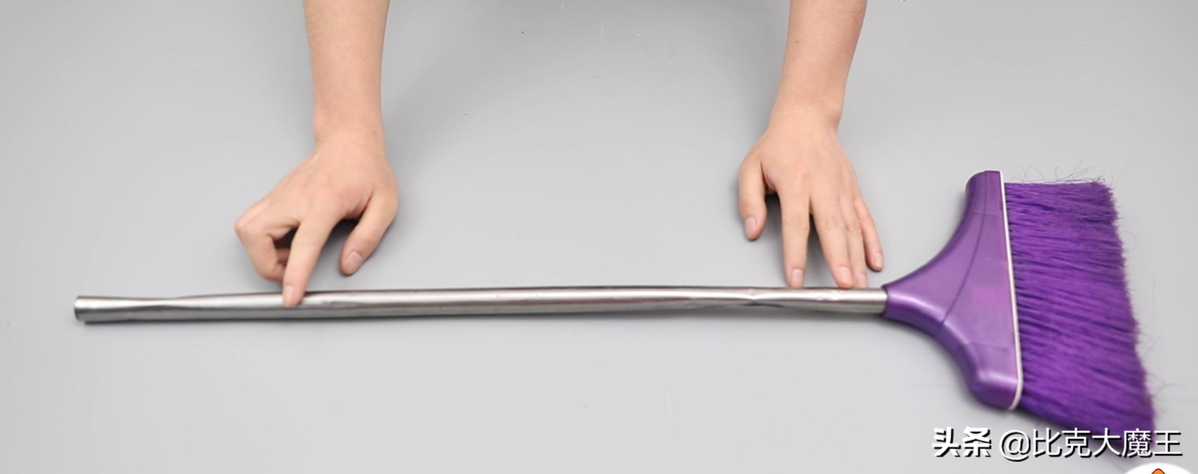 家用橡胶手套破损怎么补,橡胶手套破了有什么办法粘吗