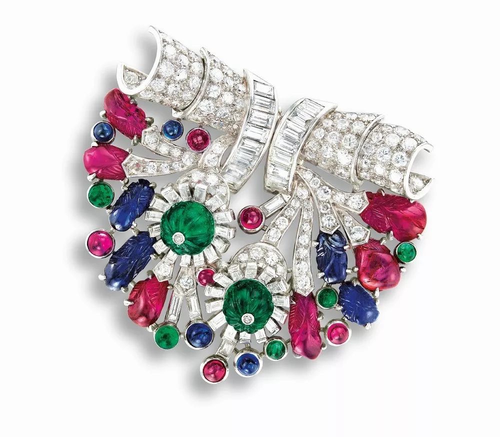 CHALAVRO带你揭秘：为何明星戴的饰品店里找不到？