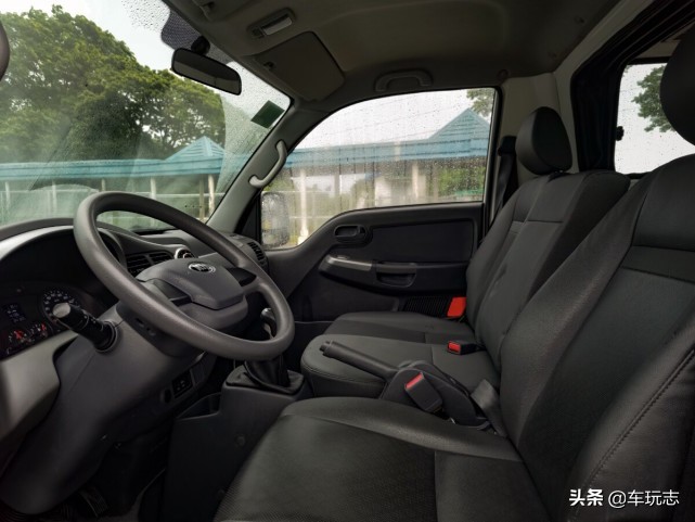 璧蜂簹k2700鍥涢┍杞诲崱,璧蜂簹鍘㈠紡灏忚揣杞2700