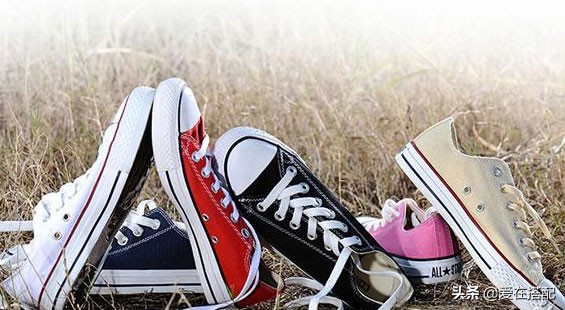 匡威帆布鞋鞋头黑了怎么办,匡威帆布鞋鞋头缝隙发黑