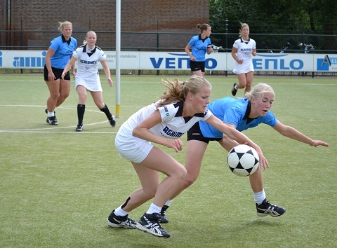 来认识一下有氧运动和无氧运动,我们来了解一下足球的比赛规则