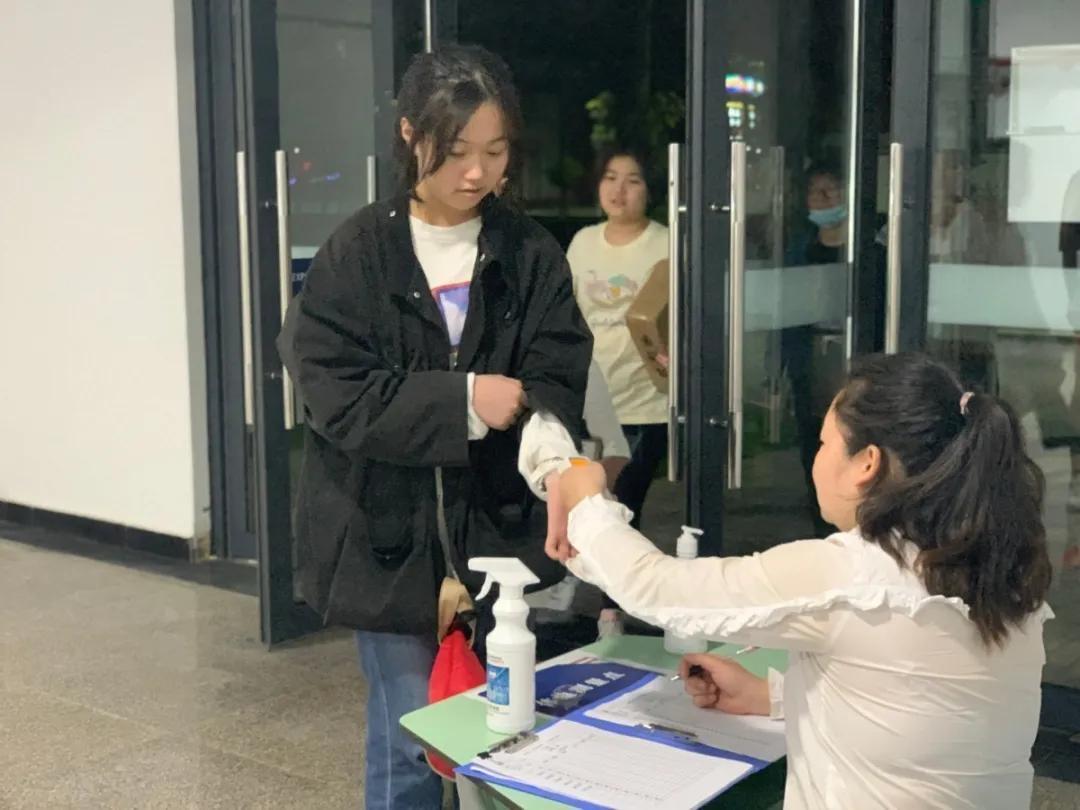 力迈国际学校南昌校园开放日,力迈国际学校南昌军训