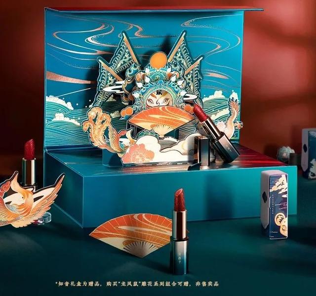 被李佳琦捧火的化妆品，没想到包装成了国潮风