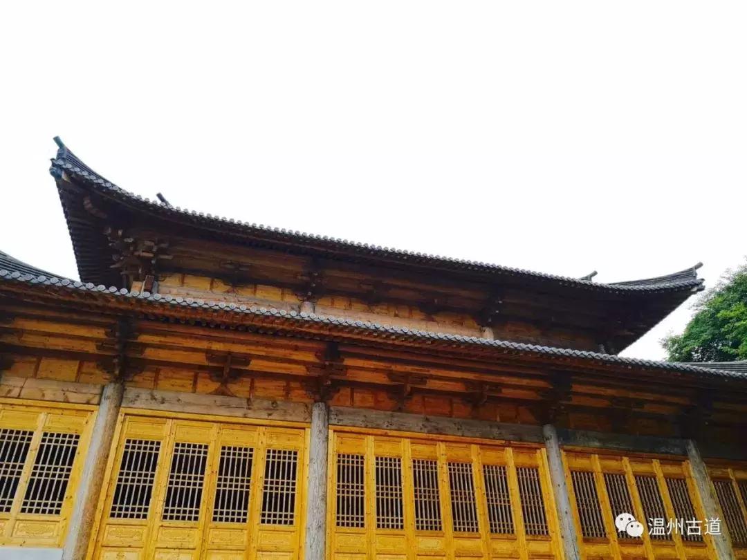 千年古村平阳县鸣山村古城夜景,平阳昆阳鸣山古村落