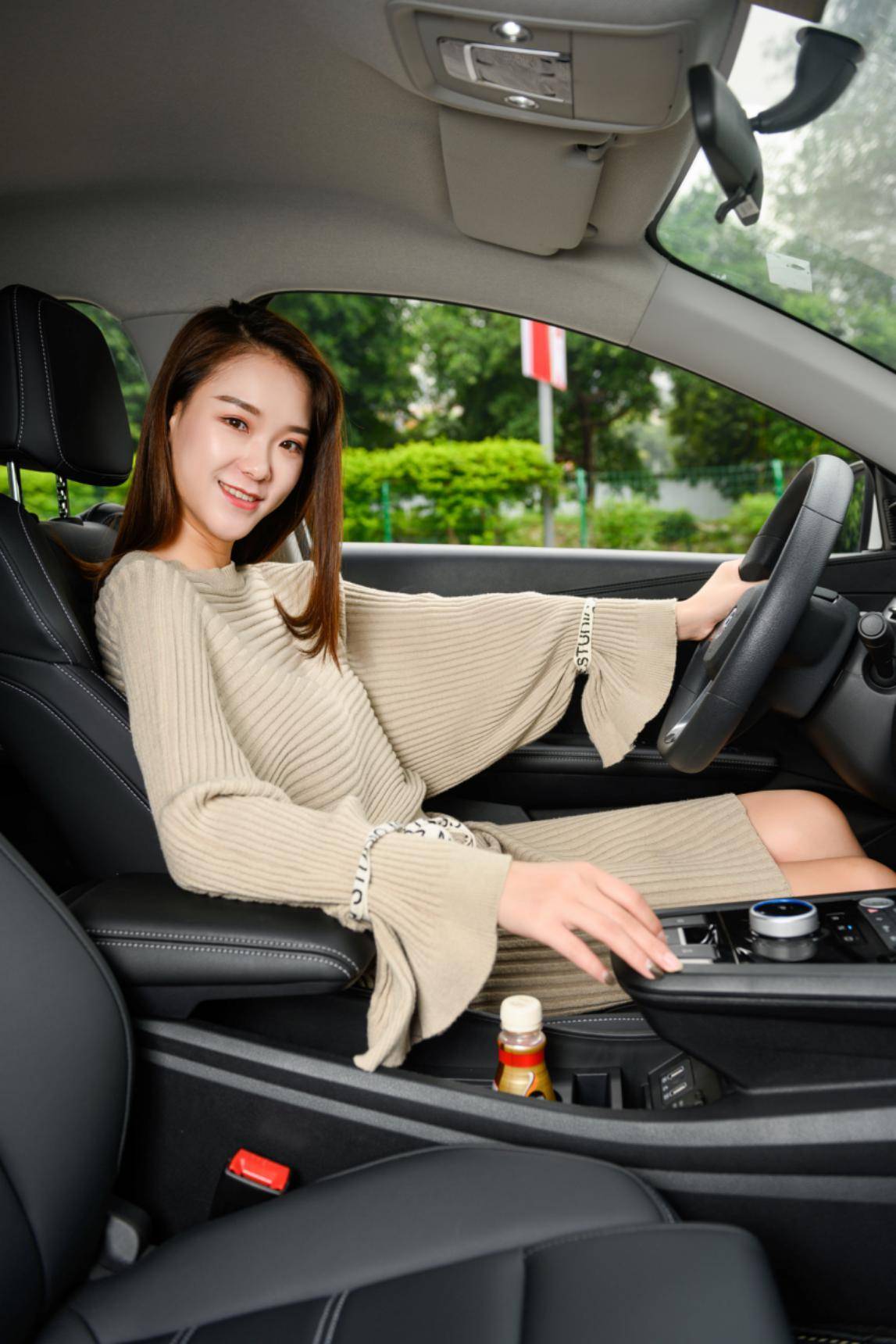 比起钻石我更喜欢水晶，我是e2女孩