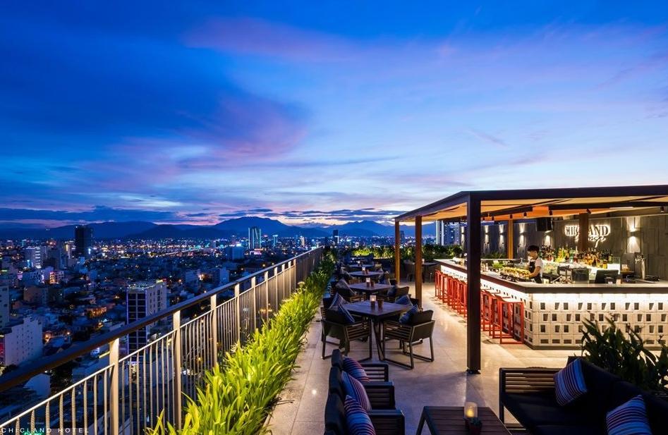 越南岘港海边三个字的酒店,越南旅游旅宿单人间