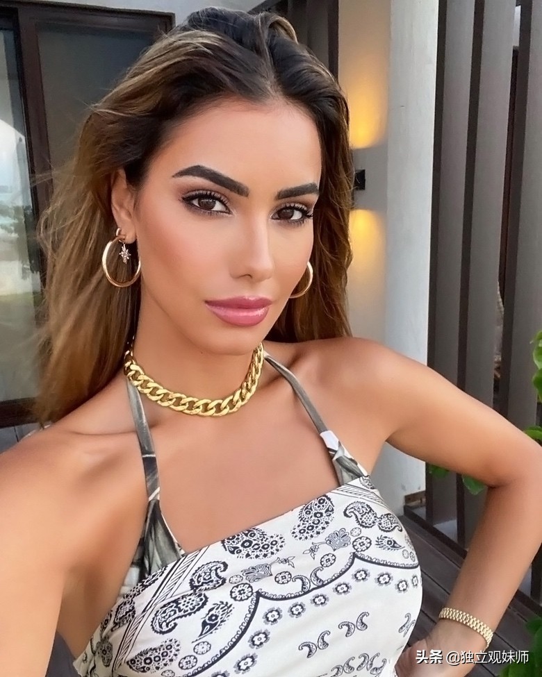 扎伊内布阿扎姆,扎伊纳布阿扎姆