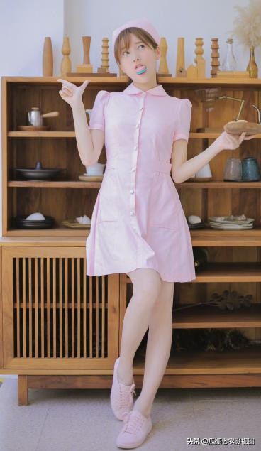 40岁的金莎依然很美,金莎晒护士照片