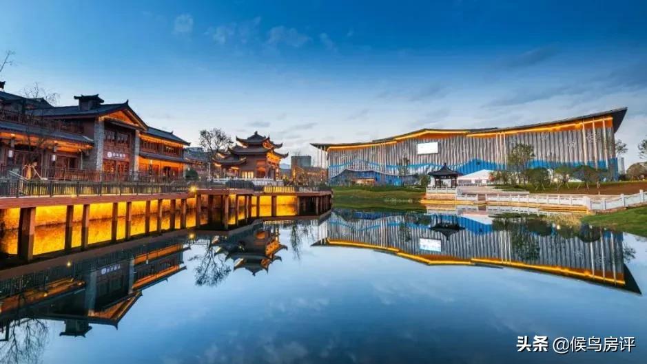 贵阳花溪融创文化旅游城,滑雪融创乐园