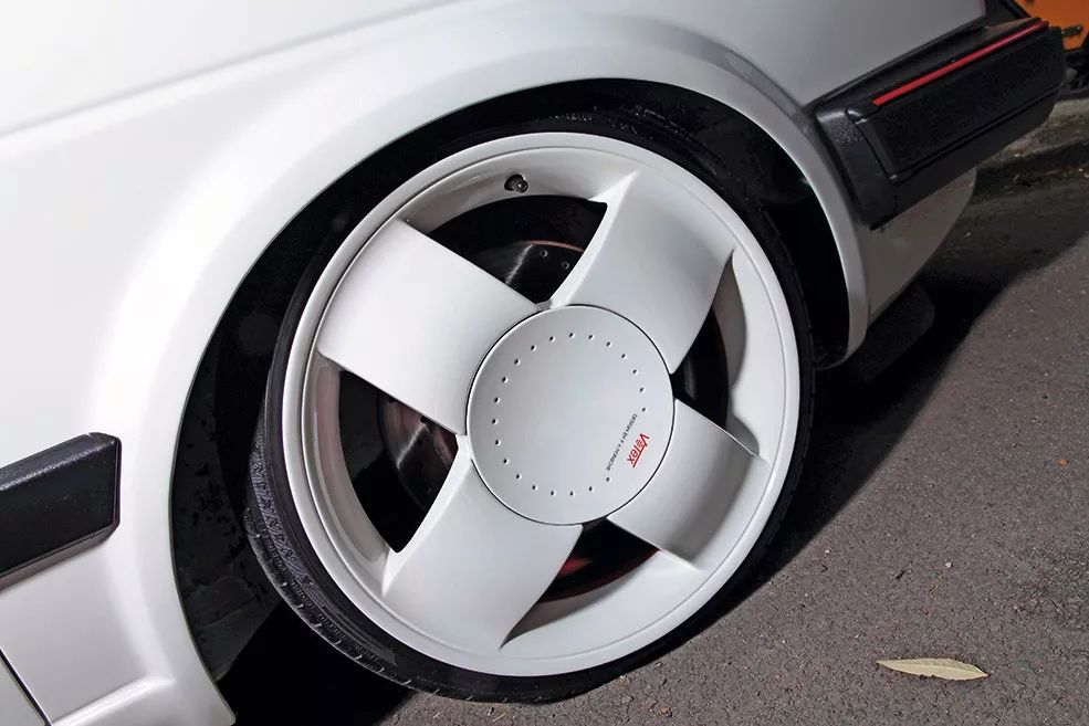 名鞋恒久远经典,经典永流传美丽恒久远