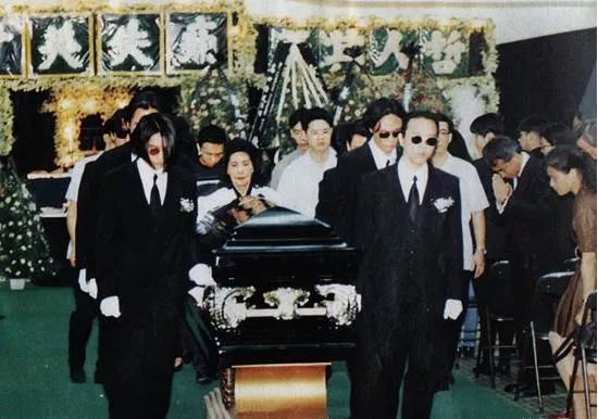 2019年6月30日，我拨通了黄家驹的电话