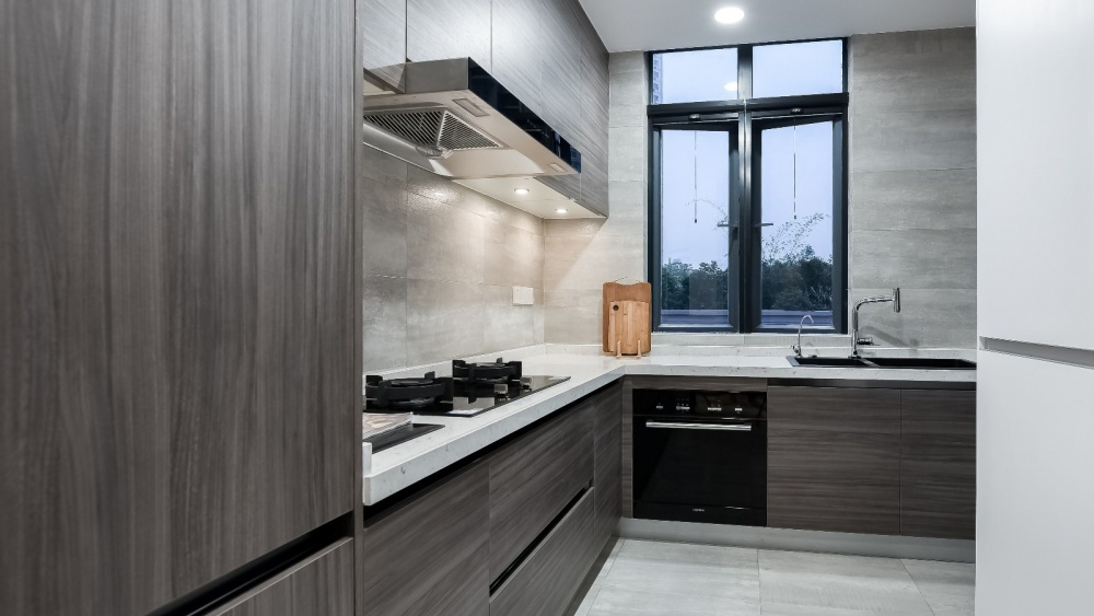 卫生间防水用沥青还是防水涂料,卫生间防水用防水涂料