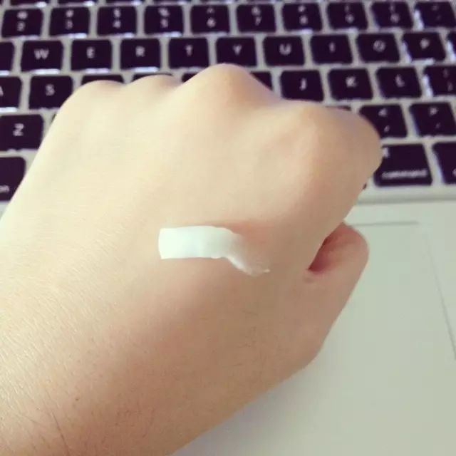 有哪些好看便宜的护手霜网红推荐,网红同款护手霜秋冬批发