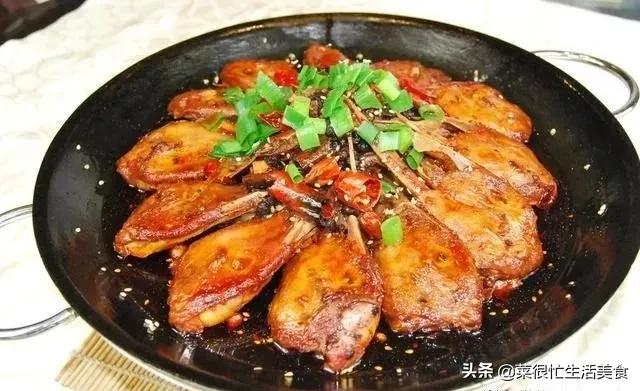 干锅鸭头开店教程,干锅鸭头小摊加盟费用多少条件