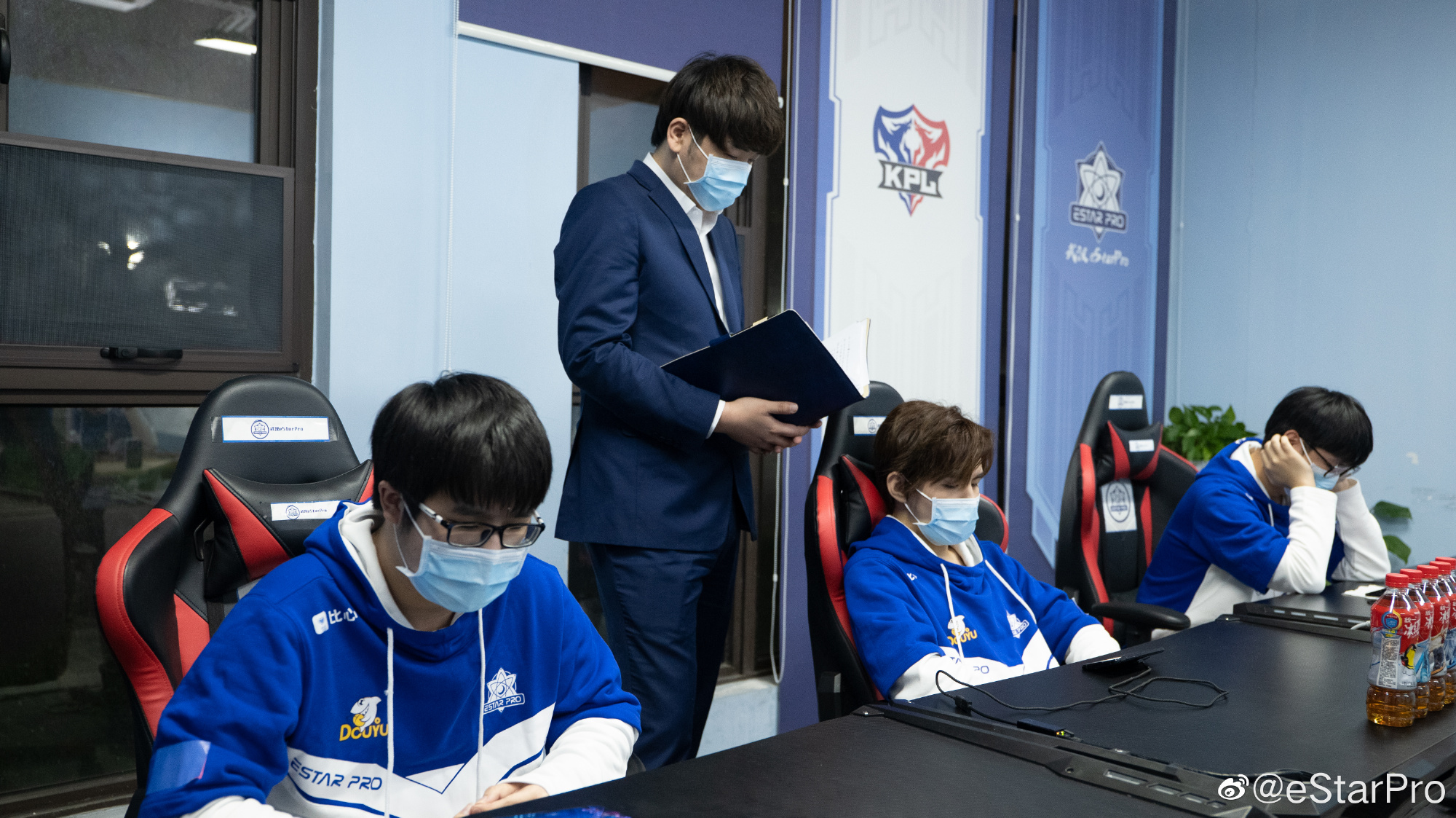 九朝元老——Cat，猫有九命，唯独一心