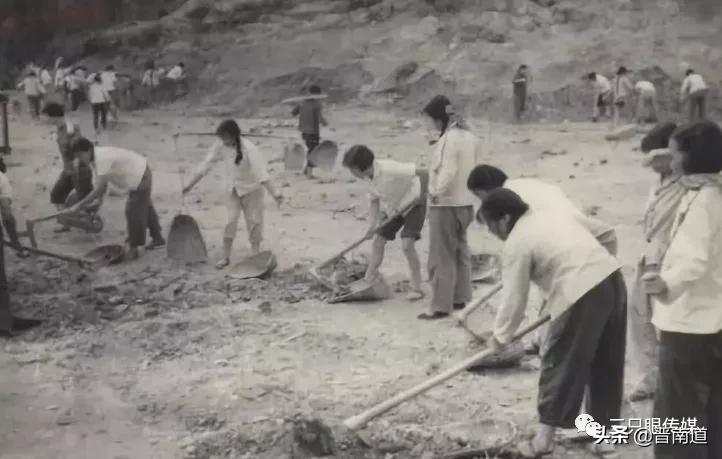 我的小脚娘,陆良小脚妈妈