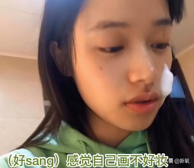 姣旇櫈涔︽杩樹綔鐨勪汉,姣旇櫈涔︽鏇翠綔鐨勪汉