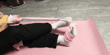 国家队康复师崴脚,国家队运动员扭伤用什么药