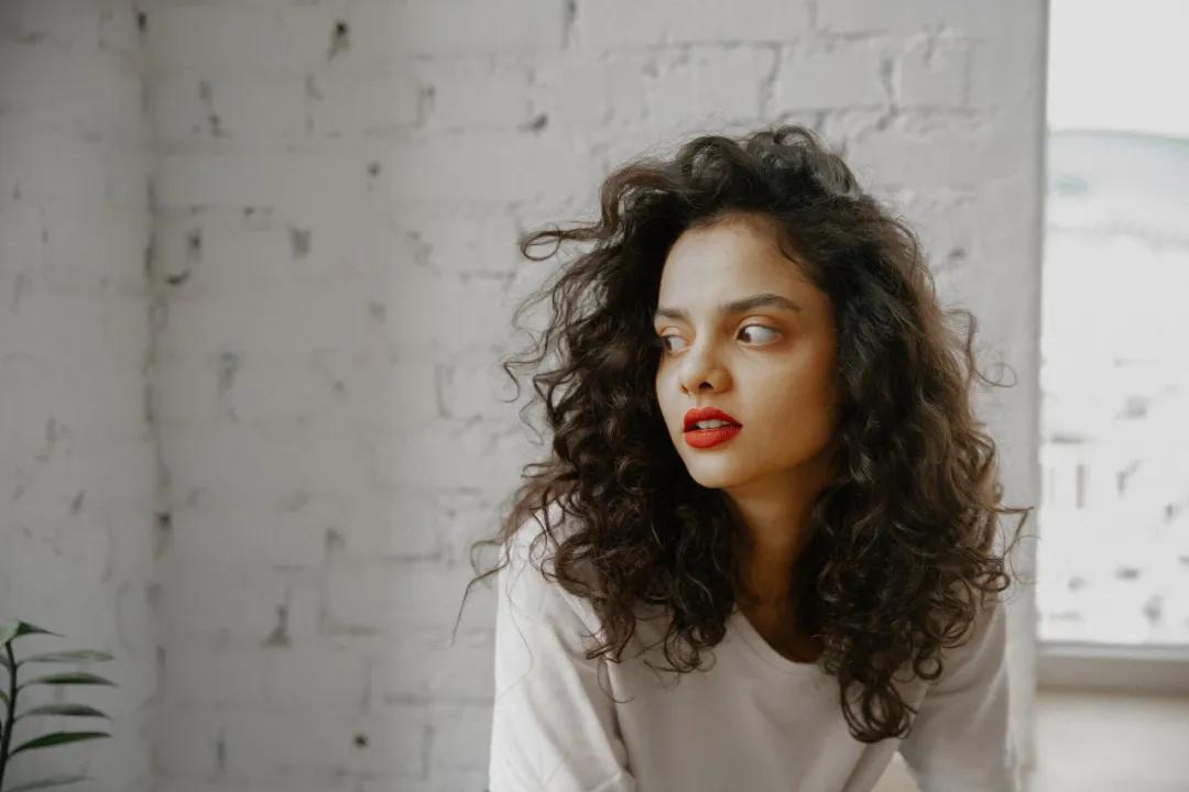 身体这几个地方发臭有异味,身体这几处发臭发黑