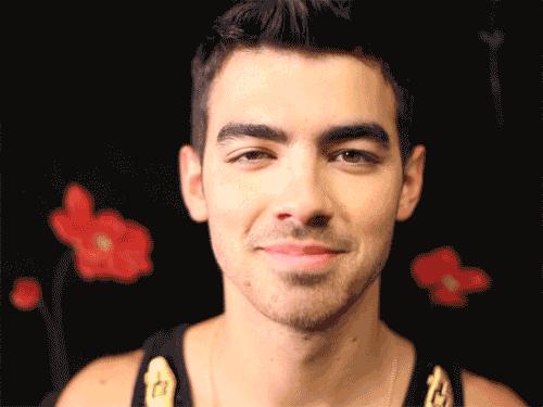 给大家推荐一款修图很好看的软件,仙女修图软件下载