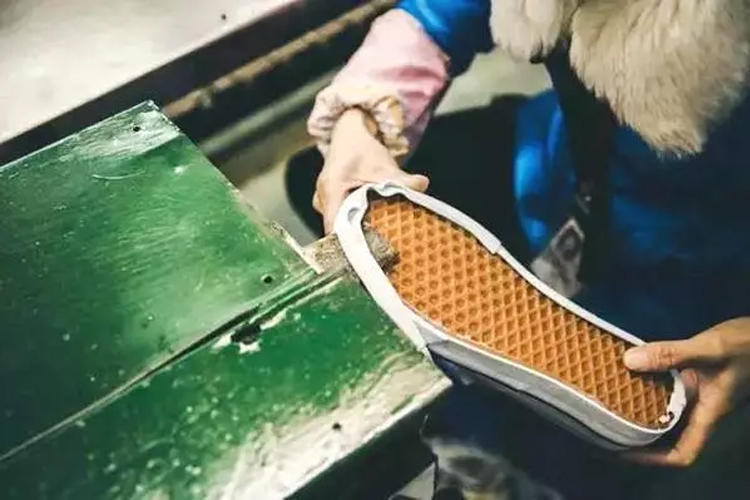 怎么辨别vans鞋真假,如何鉴定vans鞋