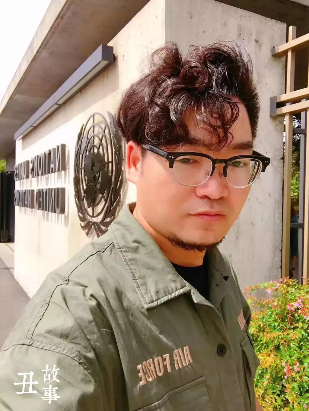 草根书法家叶根友,写了中国“梦”,马云电影《功守道》由他题字