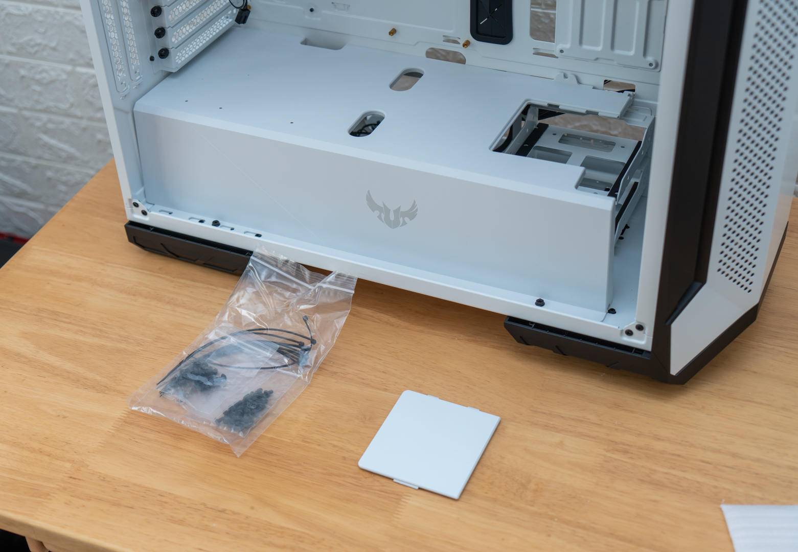 超详细的电脑组装装机教程,组装台式电脑装机步骤