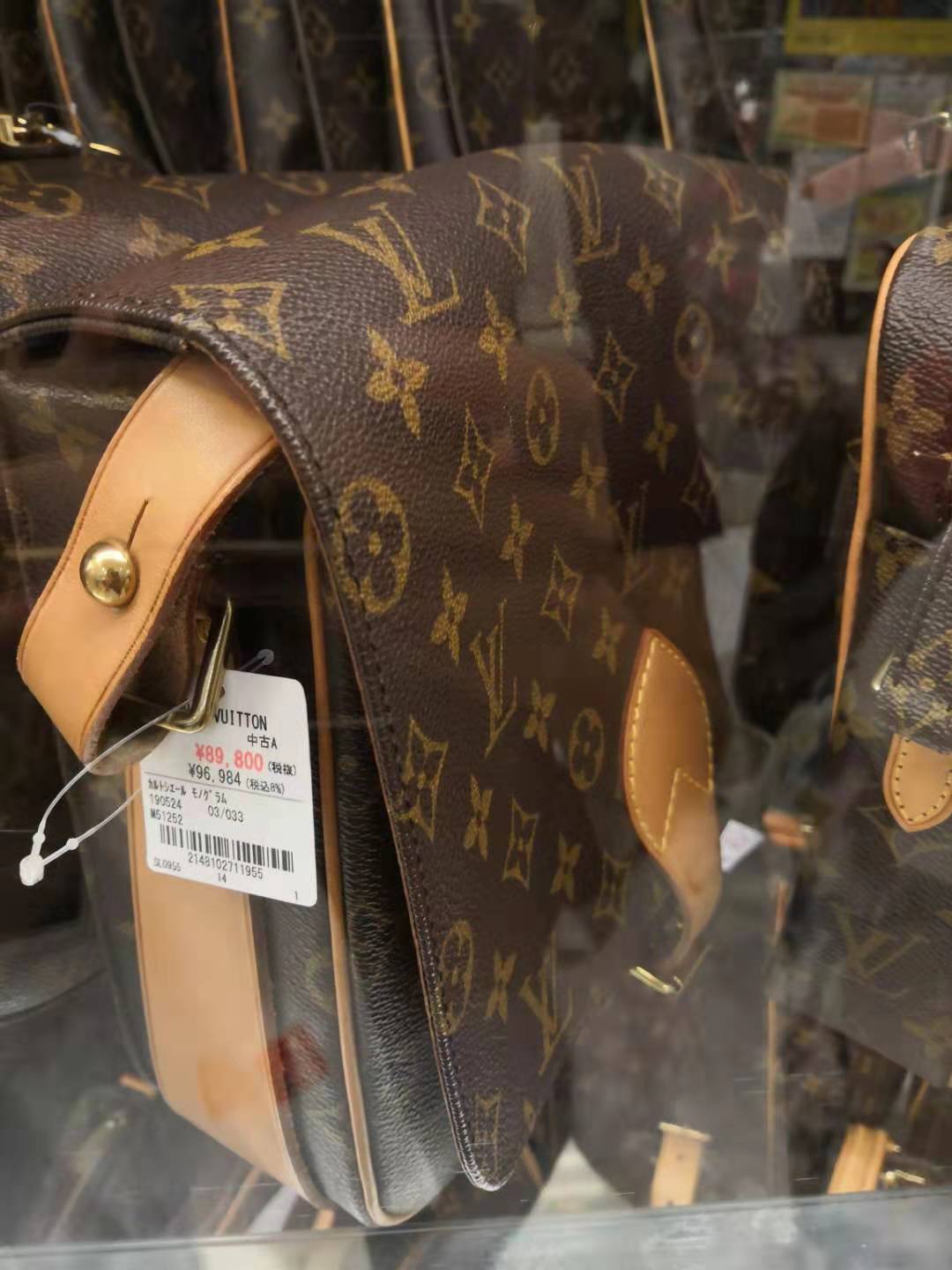 日本的lv中古店哪里多,大阪最大的中古店在哪里