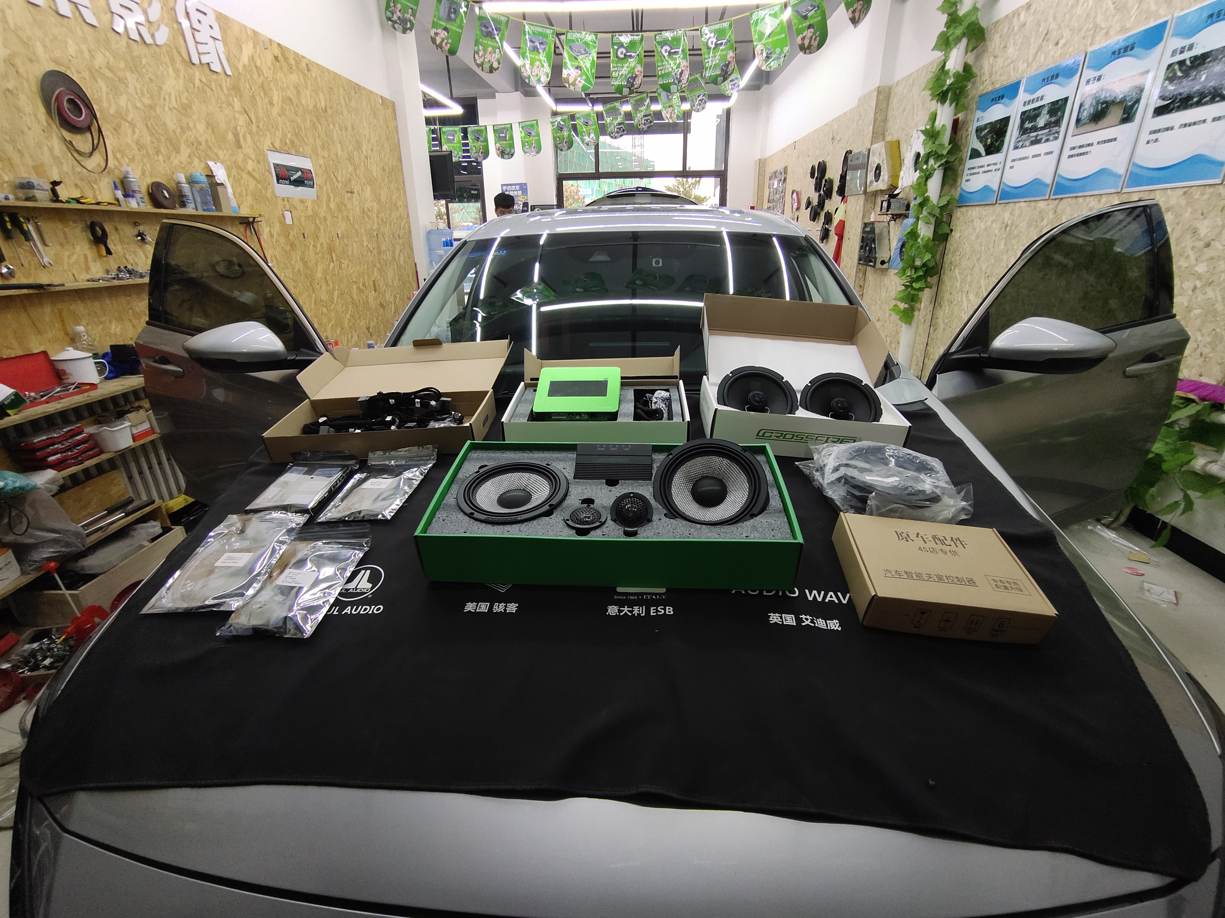 雅阁十代汽车音响改装沈阳,湛江十代雅阁汽车音响改装多少钱