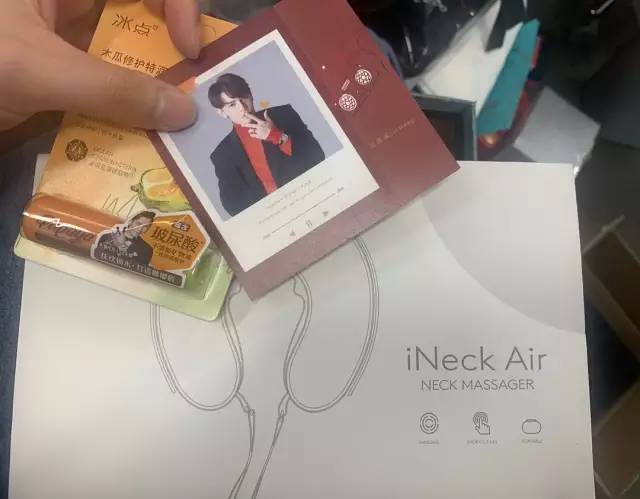 明星春节时期送礼物,明星春节礼物推荐