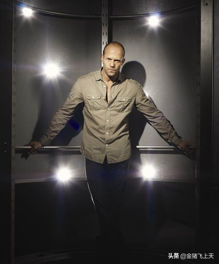 铁血硬汉杰森斯坦森照片,铁血硬汉杰森斯坦森是怎样炼成的