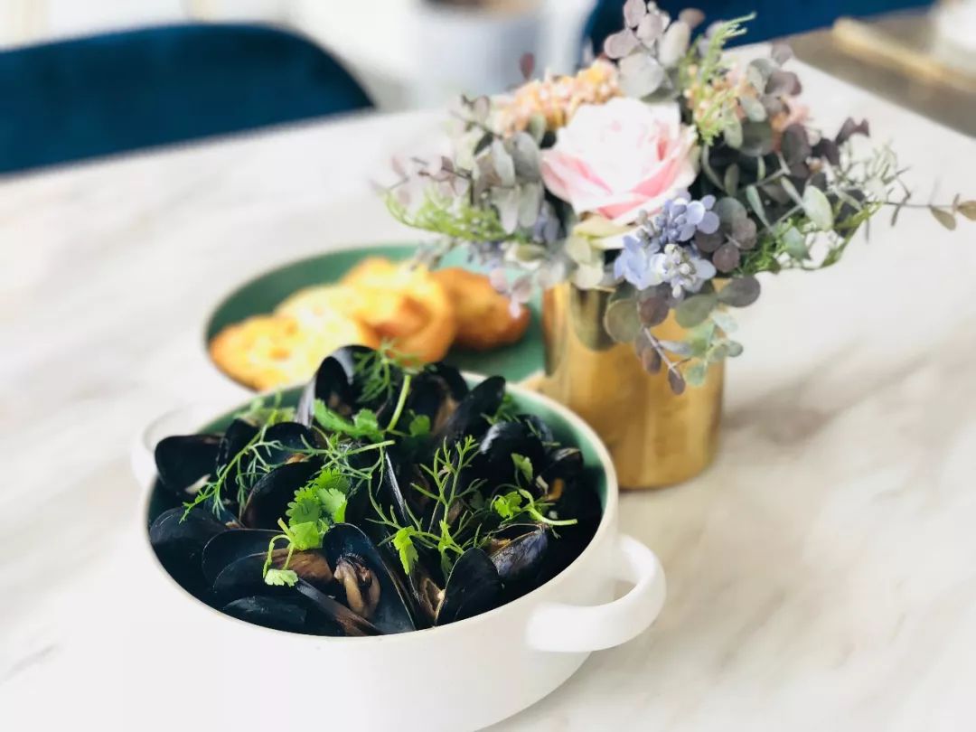 郑州室内网红打卡地景点,郑州春节网红打卡地点景点