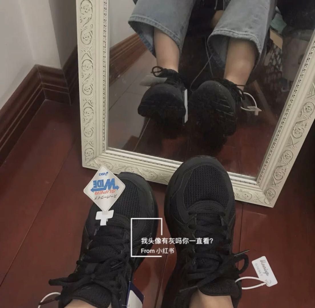 亚瑟士樱花粉跑鞋,亚瑟士最值得入手的一款跑鞋