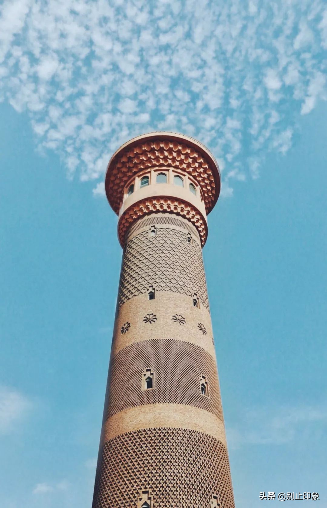 手机摄影构图大全公众号,手机摄影构图取景技巧