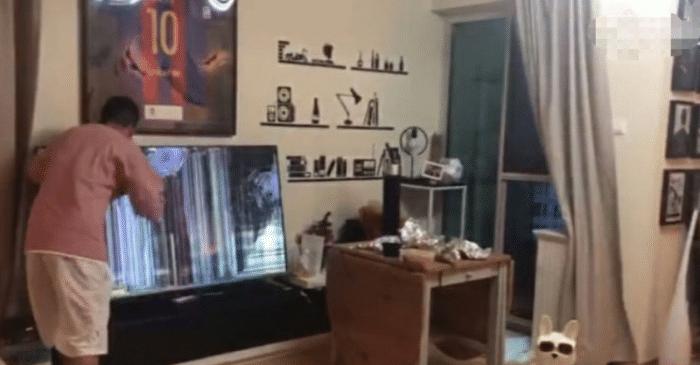 苏醒踢足球快乐再出发,苏醒砸电视机看球是哪场比赛