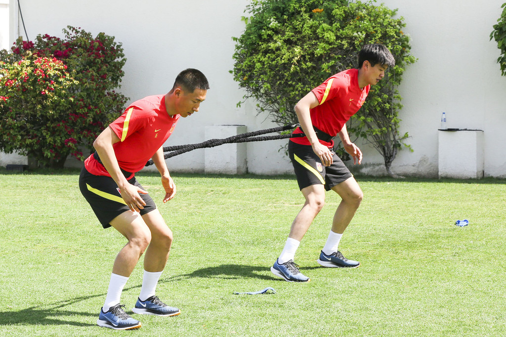 艾克森谈李铁和蒿俊,蒿俊闵国足