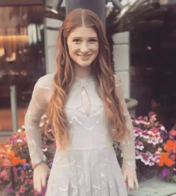比尔盖茨女儿和乔布斯女儿,世界首富比尔盖茨第二个女儿