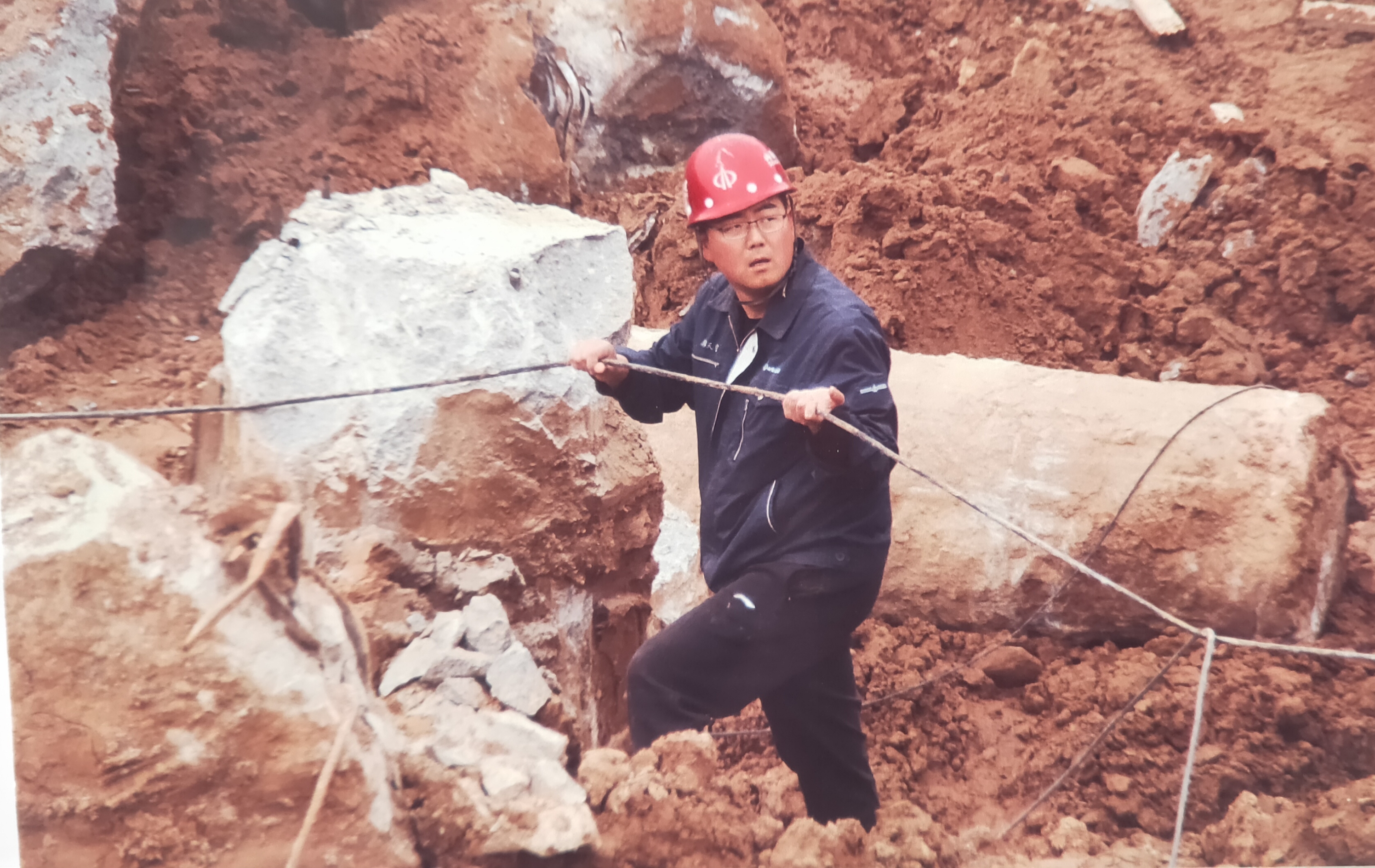 工地生活怎么形容,工地的生活短句说说