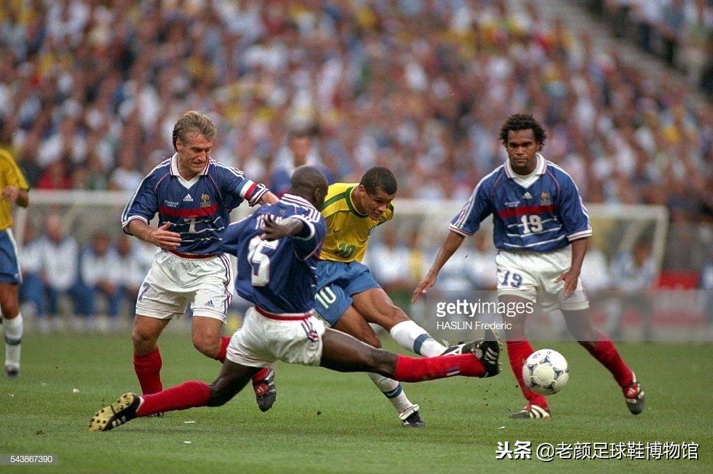 面授机宜1.2亿库利巴利，可以防守外星人的法国黑人民族英雄