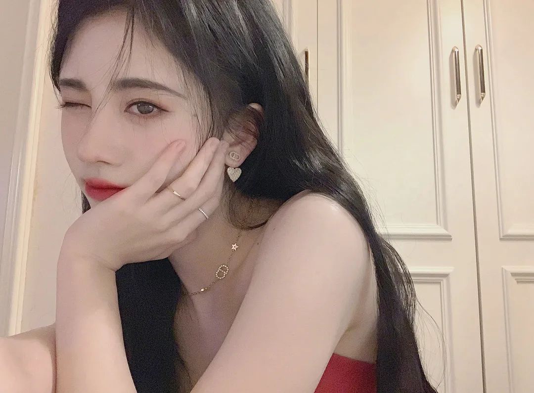 鼻子丑其他五官好看,鼻子丑但是颜值不低的人