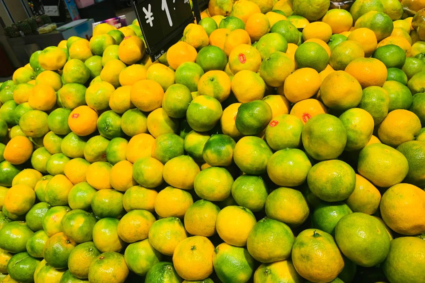 买桔子要挑“扁”的吃，学会这5招，不管哪个品种，都味甜水分足