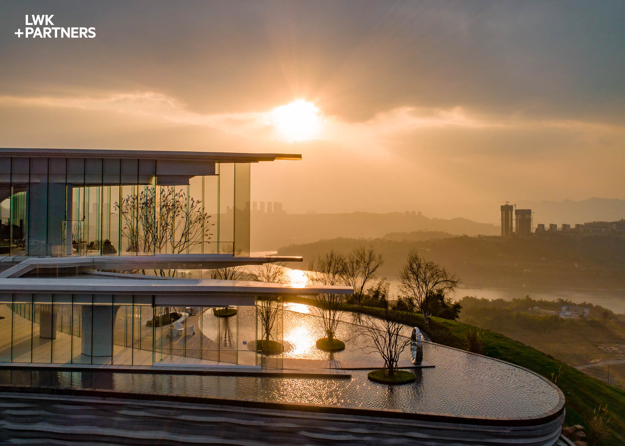 打破认知！突破传统建筑的重庆新网红LWK梁黄顾全新力作江山云出